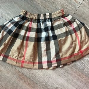 Baby girl Burberry skirt